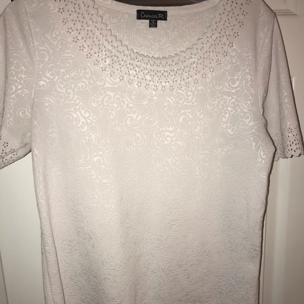 Beautiful white detailed blouse